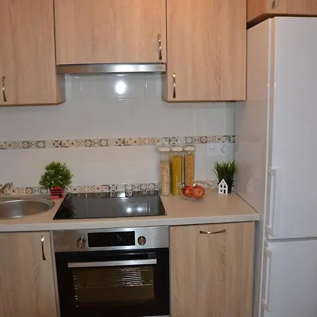 Ohmyhome - Park Mirowski Apartment Warschau Exterior foto